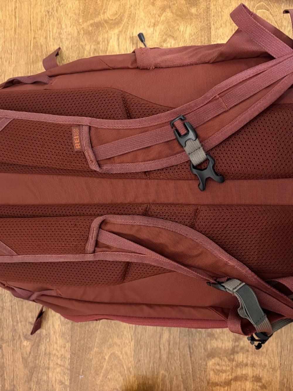 Rei coop Ruckpack 18 (old version) - Picture 3 of 7